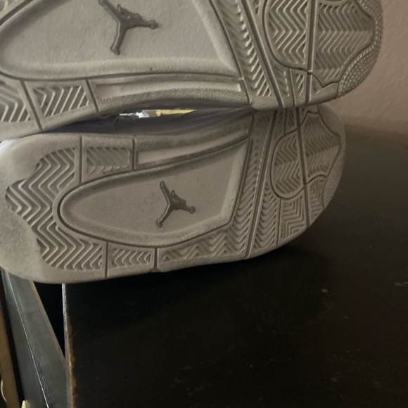 SOLD Jordan Pure Money 5 youth - Picture 4 of 13